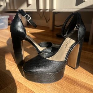 40% OFF | Kenneth Cole New York | Women's Tatum Ankle Strap Platform Pumps